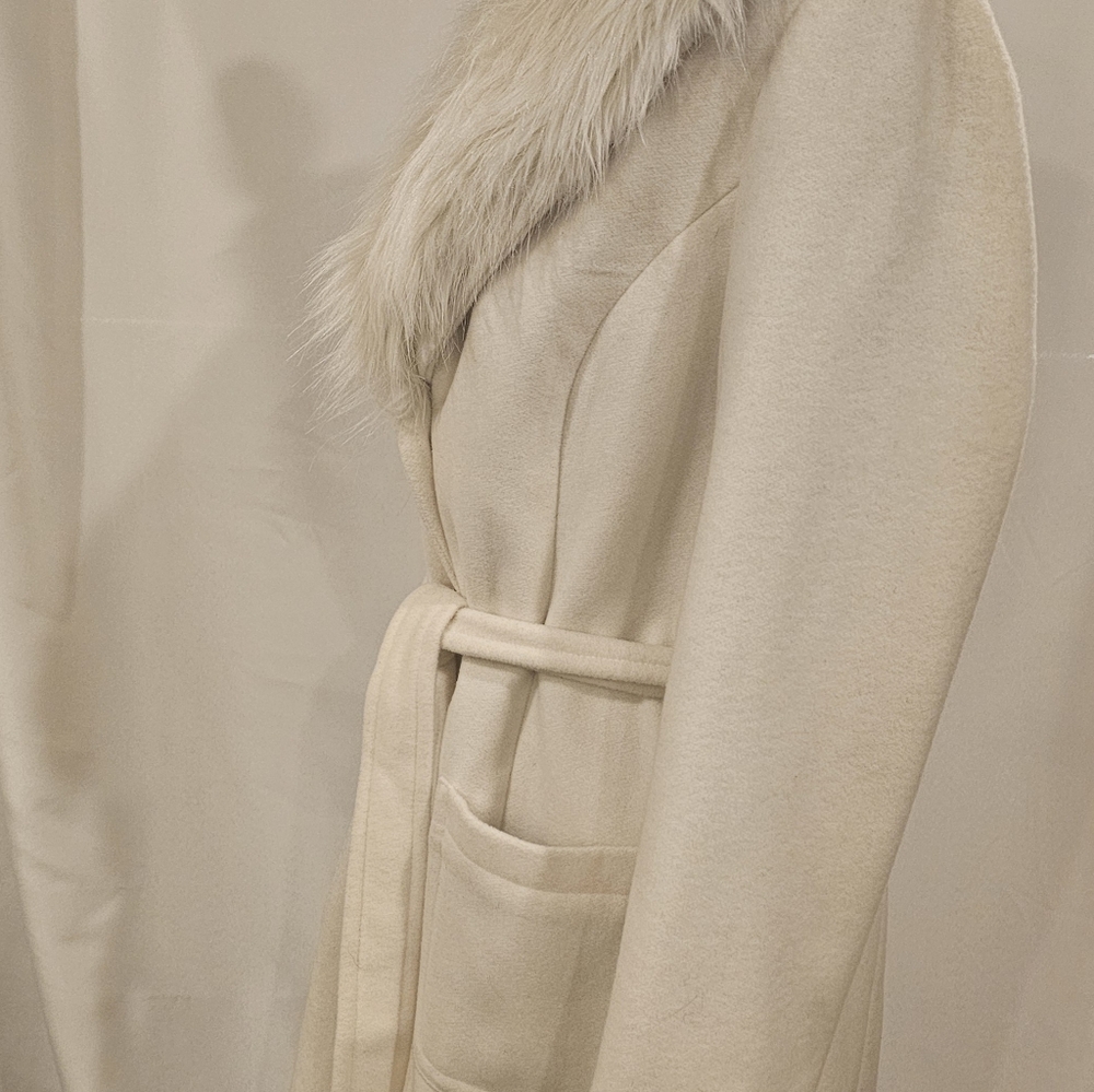 Women's Castro Trench Coat. Usa Size 10. - Picture 2 of 8